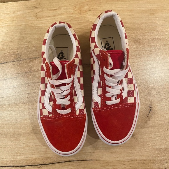 VANS OFF THE WALL red and white checkered like new! US men’s 4 US women’s 5.5 - Picture 3 of 8